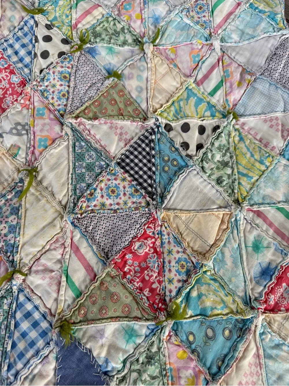 Vintage Scrappy Patchwork Quilt Hand Sewn Feedsack Textured Pastels 53x69 READ